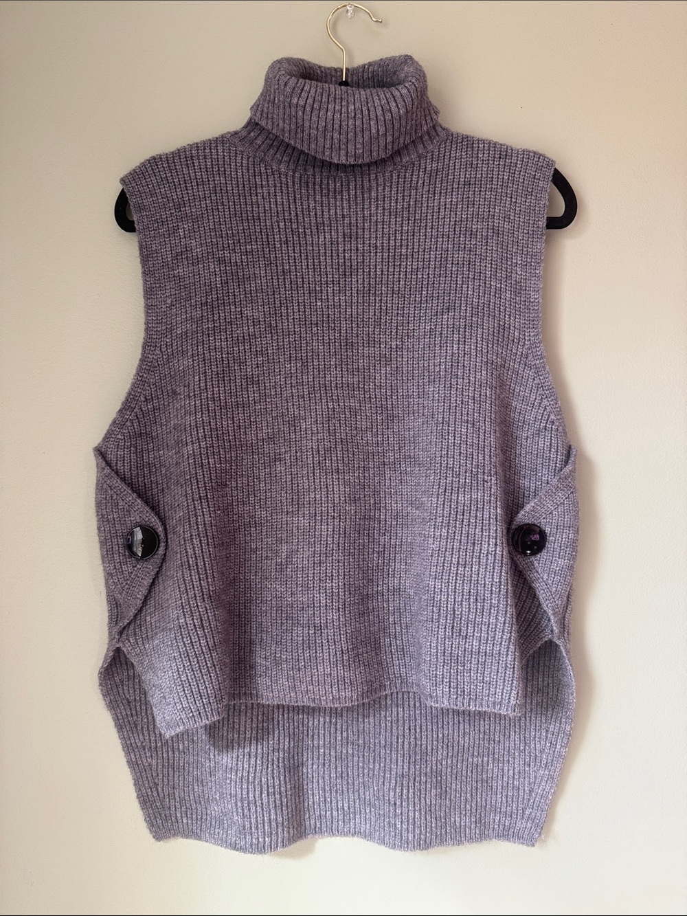 Grey Sleeveless Turtleneck Knit Vest - Size S